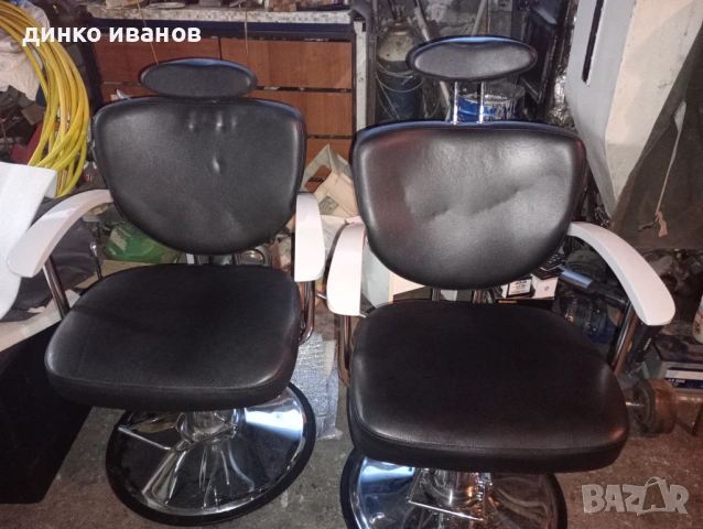 2 броя кожени Бръснарски столове 