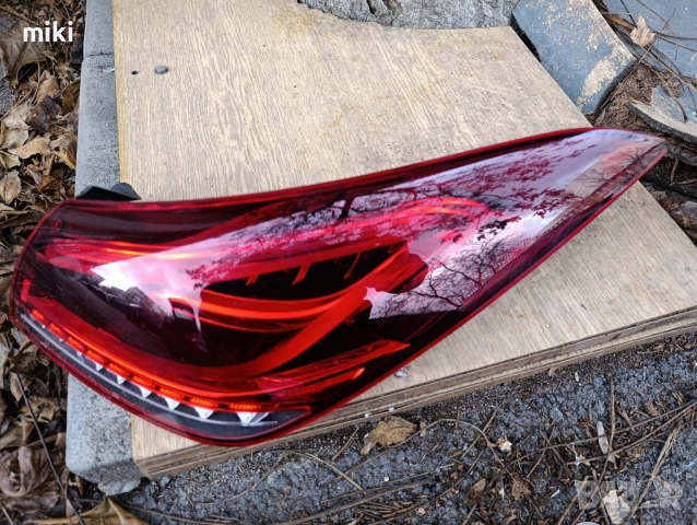 Десен външен стоп за Mercedes Benz A-class Coupe (W118,X118 CLA), снимка 2 - Части - 51154381