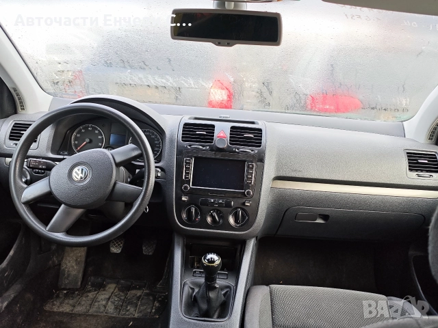 VW Golf 5 1.6fsi, На части, снимка 5 - Автомобили и джипове - 52647370