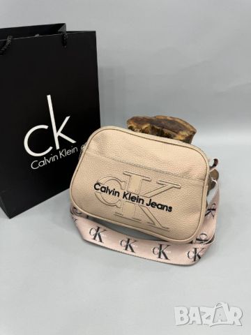 дамски чанти Calvin Klein , снимка 8 - Чанти - 46814172