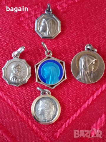 Сребърни медальони в лот., снимка 1 - Колиета, медальони, синджири - 45941767