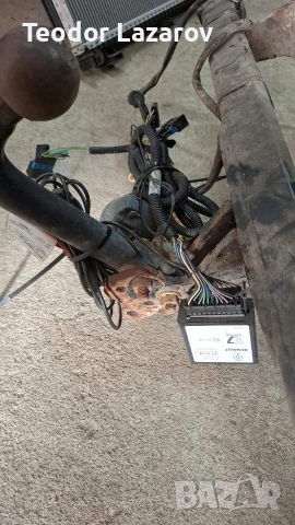 Теглич за Дачия Дъстър, пълен комплект 