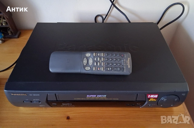 Видео Рекордер Panasonic NV- SD240 Super Drive Made in Germany, снимка 8 - Плейъри, домашно кино, прожектори - 53709894