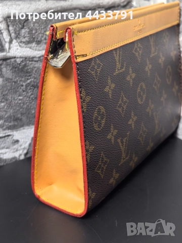 Louis Vuitton чанта тип плик , снимка 8 - Чанти - 52830770