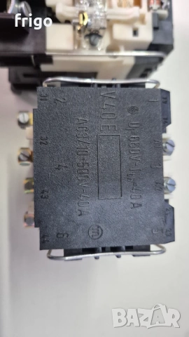 Контактор V40E, снимка 3 - Резервни части за машини - 54190025
