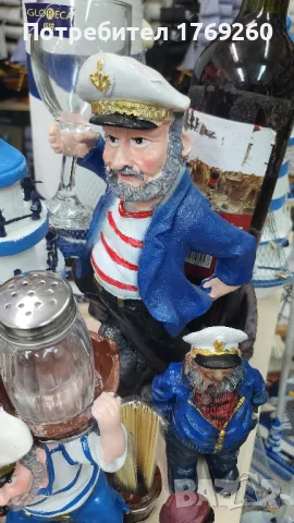 Продавам моряк с чаши и стойка за бутилка!