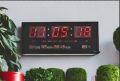 Цифров стенен LED часовник с показване на календар и температура, снимка 2
