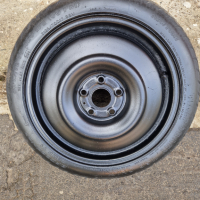 Резервна гума тип патерица за Toyota, снимка 1 - Гуми и джанти - 45040858