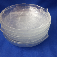 Стъклени купички под формата на листо за студени мезета, релефни, 6 бр, снимка 4 - Прибори за хранене, готвене и сервиране - 44949704