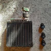 Вътрешен радиатор климатик моторче клапа парно Рено Лагуна I, снимка 1 - Части - 45319637