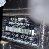 продавам оборудване за двигател john deere който е на снимката модела, снимка 1 - Други услуги - 45286995