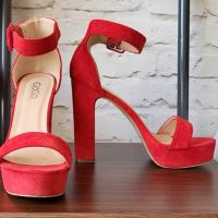 Червени велурени сандали на висок ток, снимка 3 - Дамски обувки на ток - 45401542