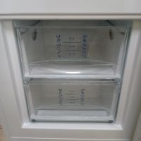 Комбиниран хладилник с фризер Liebherr 2 години гаранция!, снимка 2 - Хладилници - 45885299