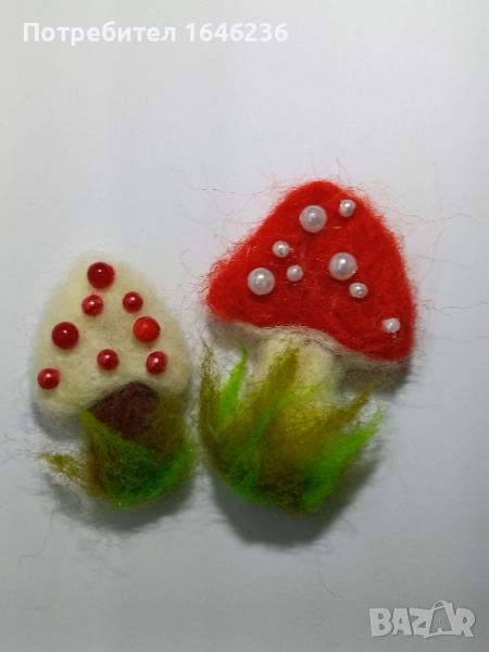 Мартеници/ Брошки, снимка 1