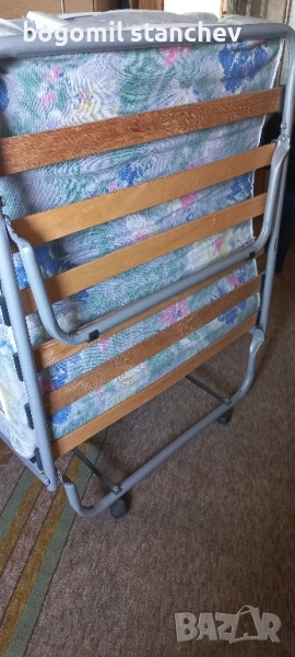 Сгъваемо легло с матрак, снимка 1