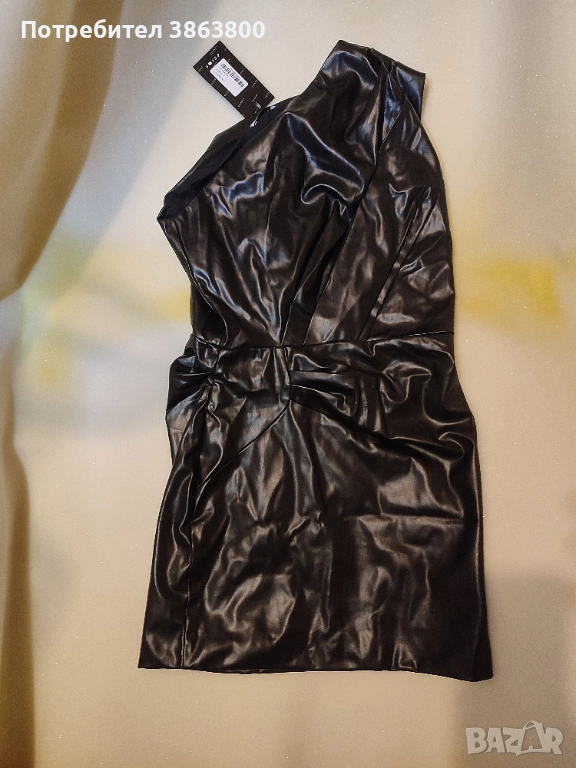 Кожена рокля, снимка 1