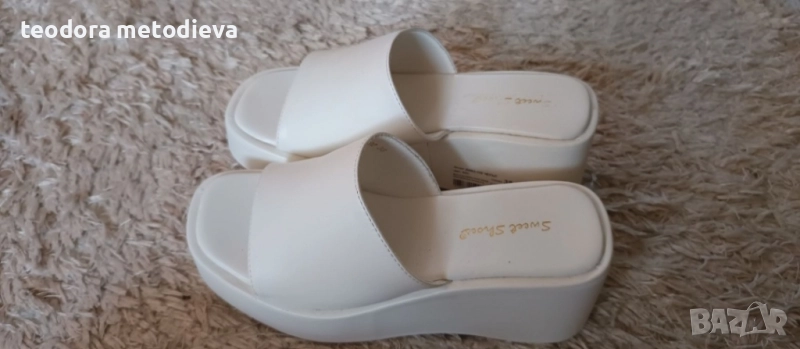 Бели чехли 38номер , снимка 1