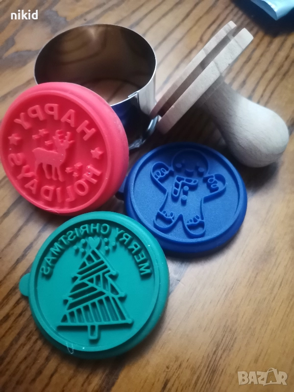 6 вид Коледен печат коледни печати с 3 силиконови приставки ринг дървена дръжка за бисквитки тесто, снимка 1