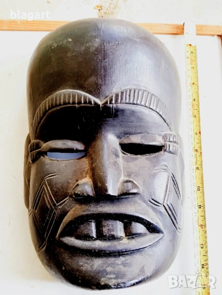 Стара маска от черно дърво, снимка 1