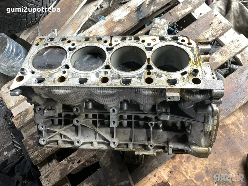 Двигателен Блок Бутала Колянов Вал 948101111CR Porsche Cayenne 957 4,8 V8, снимка 1