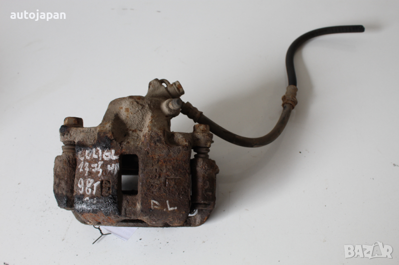 Предни спирачни апарати Мицубиши колт гл 1.3 4г13 75кс 2врати 98г Mitsubishi colt gl 1.3 4g13 75hp 1, снимка 1