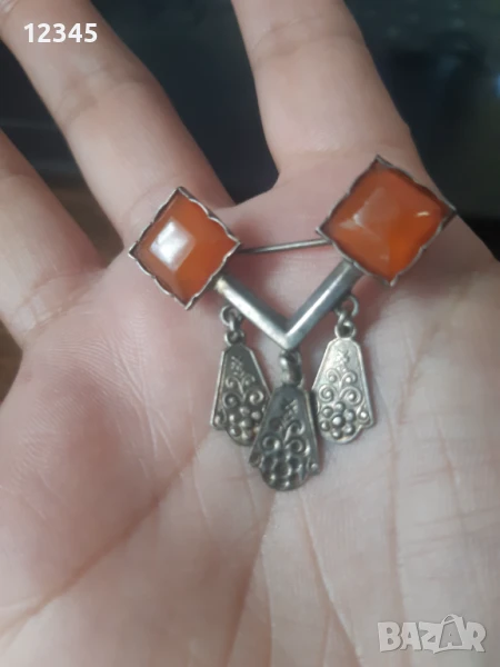 Руска, старинна сребърна брошка- естествен кехлибар!, снимка 1