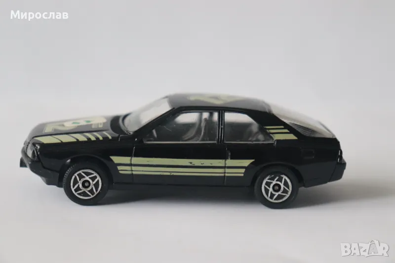 1:43 SOLIDO RENAULT FUEGO КОЛИЧКА МОДЕЛ, снимка 1