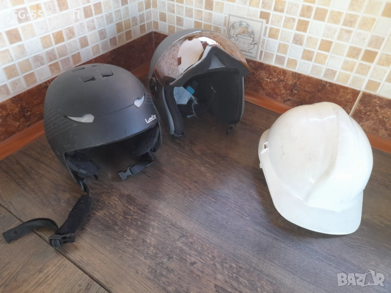 Каски, снимка 1