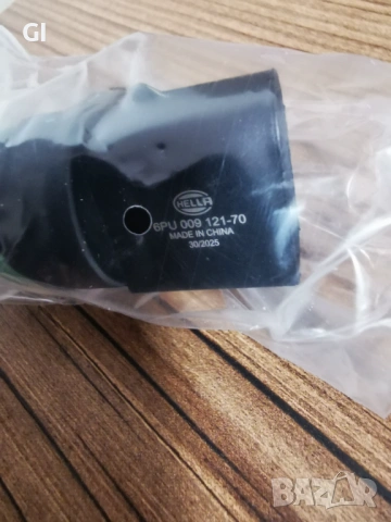 6PU 009 121-701 HELLA - Датчик положение на  разпределителния вал, снимка 3 - Части - 53928777