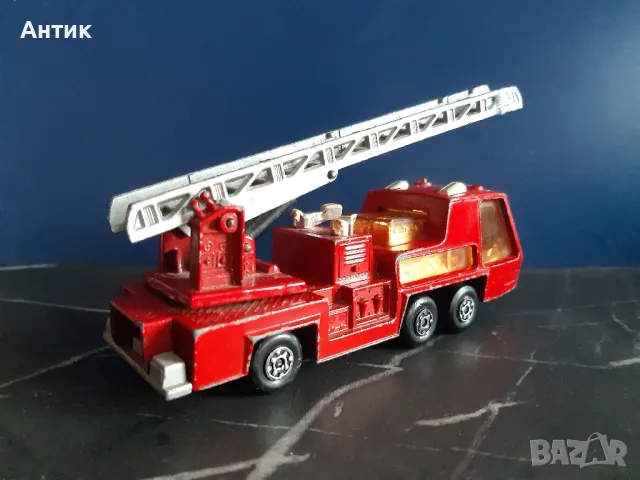 Стара Метална Количка MatchBox Пожарна Super Kings Fire Tender 1972 год., снимка 5 - Колекции - 49549917