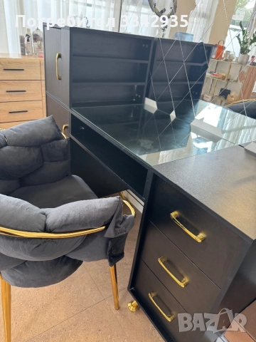 Козметично бюро бюро за маникюр маса, снимка 3 - Бюра - 51750234