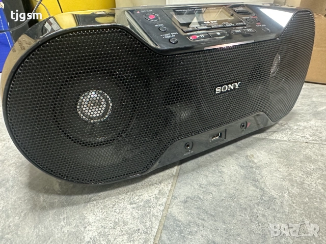 Минисистема радио Mp3 Плеър Sony Zs-Rs70Btb, снимка 4 - Радиокасетофони, транзистори - 52957747