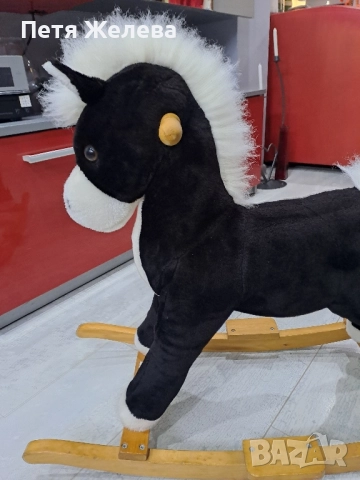 Люлеещо конче със звук