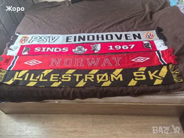  Футболни шалове, снимка 4 - Фен артикули - 50421691