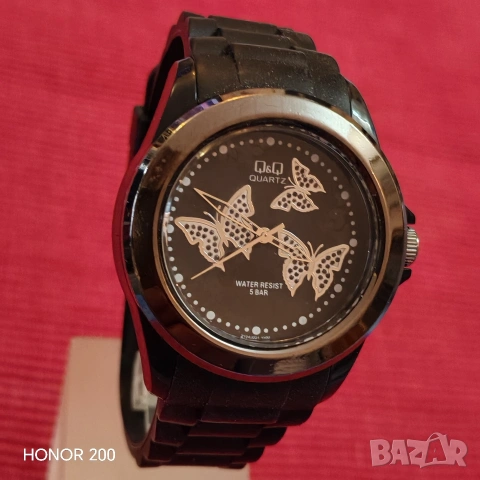 Дамски спортен часовник Q&Q. , снимка 2 - Дамски - 53582503