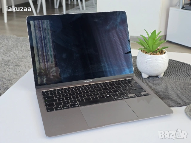 MacBook air 2020 A2179 цял за ремонт, снимка 13 - Лаптопи за игри - 53654972