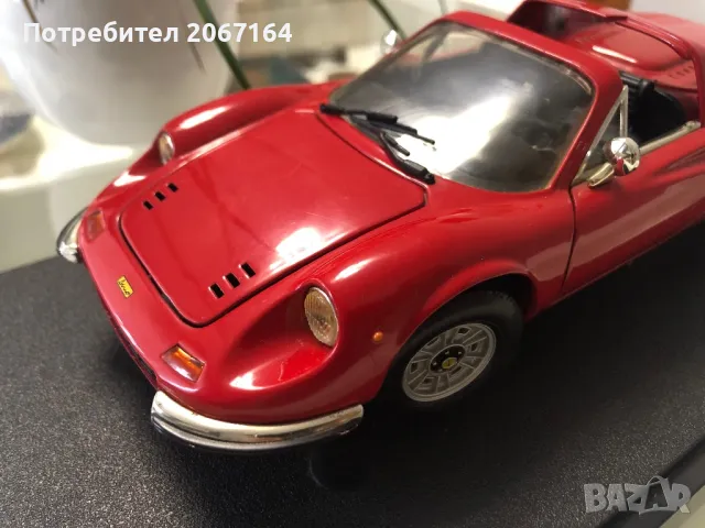 Ferrari Dino 246 1/18, снимка 8 - Колекции - 47094406