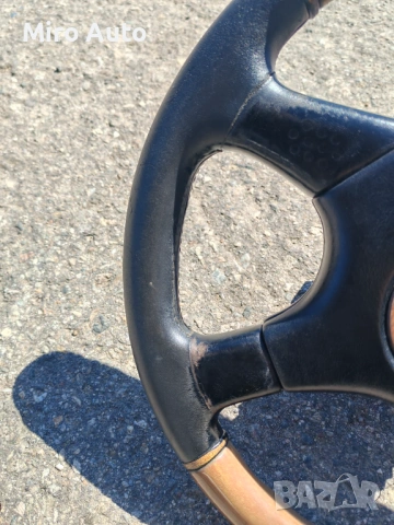 Волан МОМО от Mercedes W124, снимка 8 - Части - 54139492