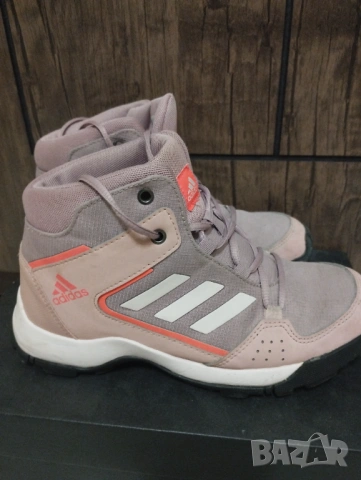 Адидас , снимка 2 - Детски маратонки - 53829912