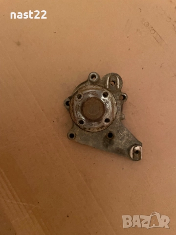 Водна помпа за Сузуки Самурай 1.0 куб, снимка 2 - Части - 52324958