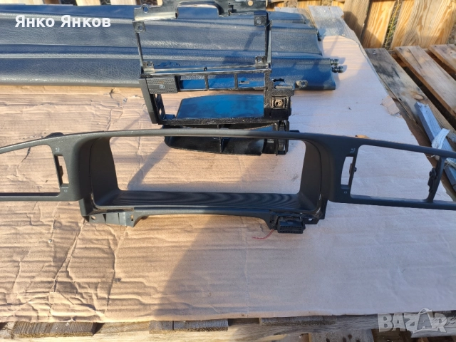 Части за Пасат 3 Б4 1.8 90 кс комби -94 г , снимка 6 - Части - 52402759