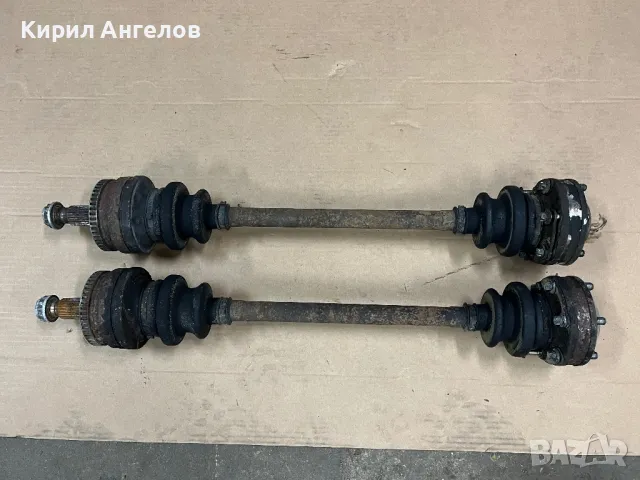 Задни полуоски за Mercedes E200 / E220 CDI W210