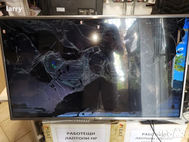 Телевизор LG 43UM7600PLB на части , снимка 4 - Части и Платки - 50706931