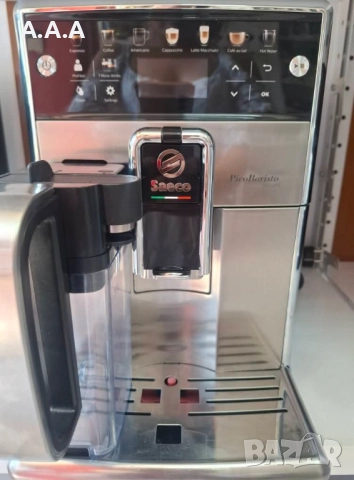 Кафеавтомат Saeco PicoBaristo Deluxe SM5570/10, Гарафа за мляко, 13 варианта кафе, Регулируема керам, снимка 2 - Кафемашини - 52611113