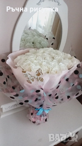 Големи букети,различни цени ,51рози,21рози,23рози, снимка 16 - Декорация за дома - 49894439