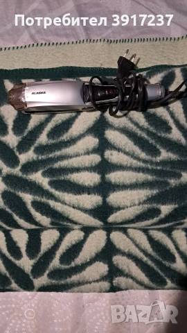 Използвана преса за коса ,работи си запазена е