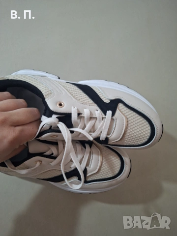 Чисто нови дамски маратонки , снимка 4 - Маратонки - 54098337