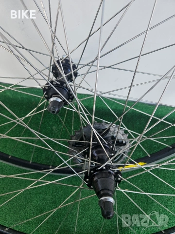 Джаянт шосе GIANI 28 , 9 скорост, снимка 4 - Части за велосипеди - 53404822