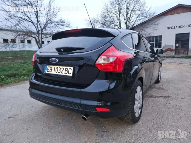 Ford Focus 1,6 Turbo, снимка 5 - Автомобили и джипове - 52653864