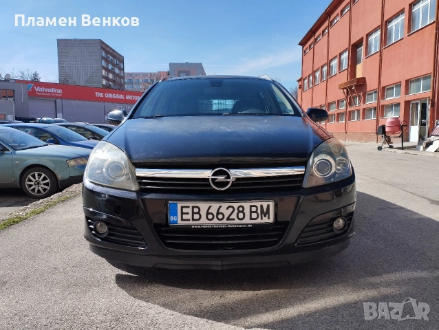 Опел Астра 1.8 бензин 125 к.с., снимка 4 - Автомобили и джипове - 53794844